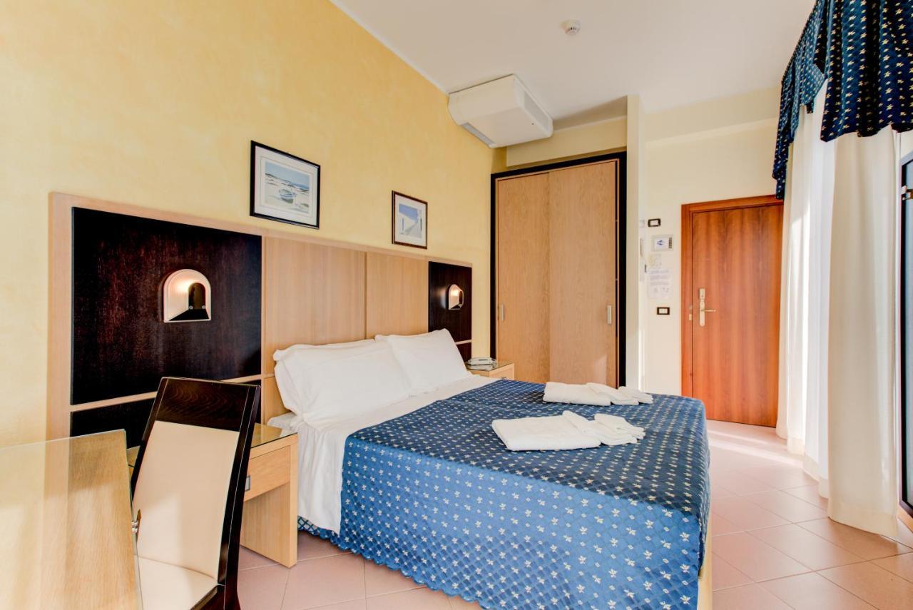 Hotel Verona Cesenatico Exteriér fotografie