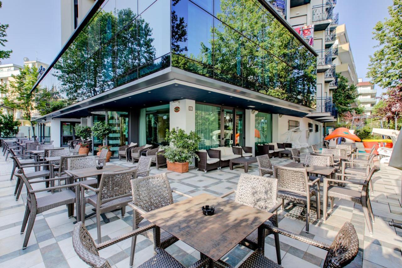 Hotel Verona Cesenatico Exteriér fotografie