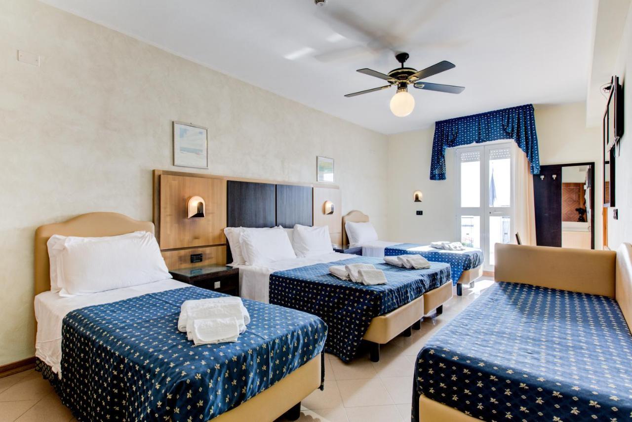 Hotel Verona Cesenatico Exteriér fotografie