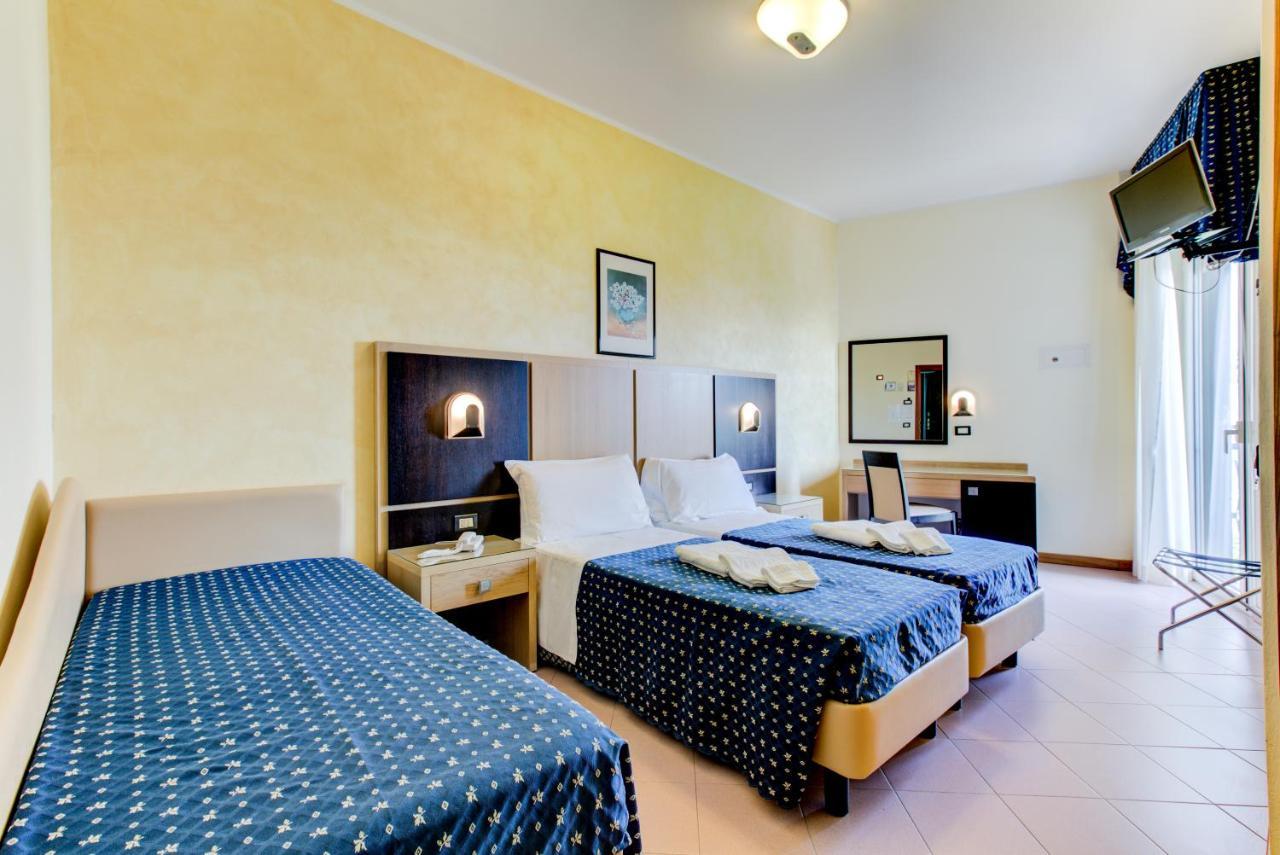 Hotel Verona Cesenatico Exteriér fotografie