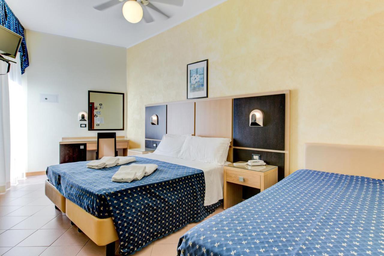 Hotel Verona Cesenatico Exteriér fotografie