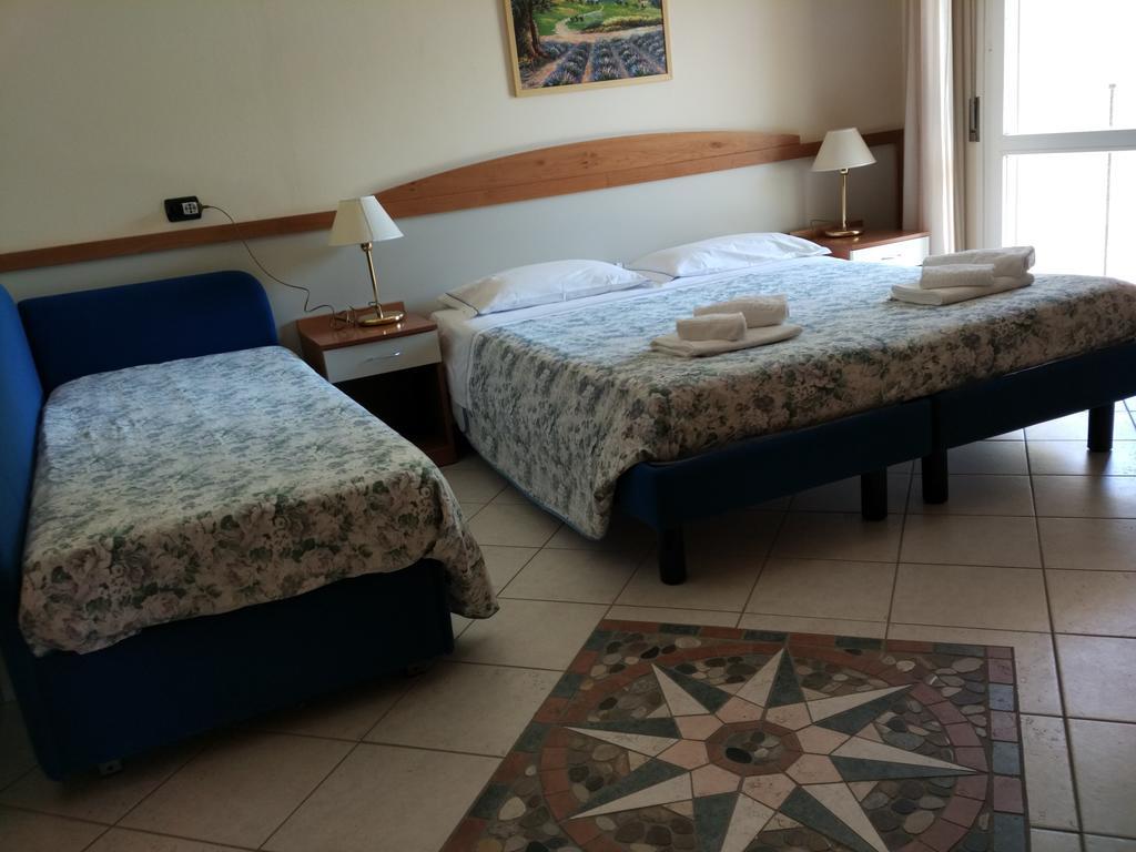 Hotel Verona Cesenatico Exteriér fotografie